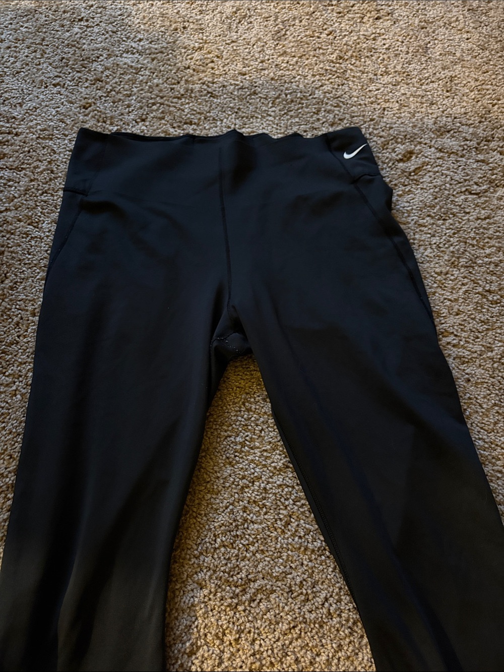 Nike Black Women's Performance Leggings with White Swoosh